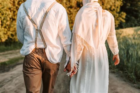 8 Muslim Dating Rules and Traditions You Need to Know